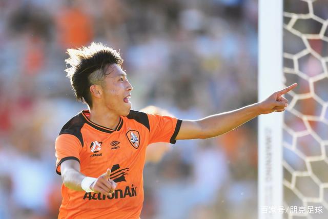 三亚亚沙会丨范俊杰夺得赛会首金 中国队包揽游跑两项个人赛金牌